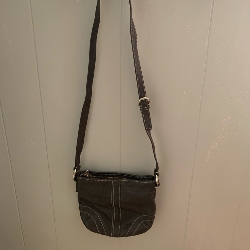 brown coach crossbody purse